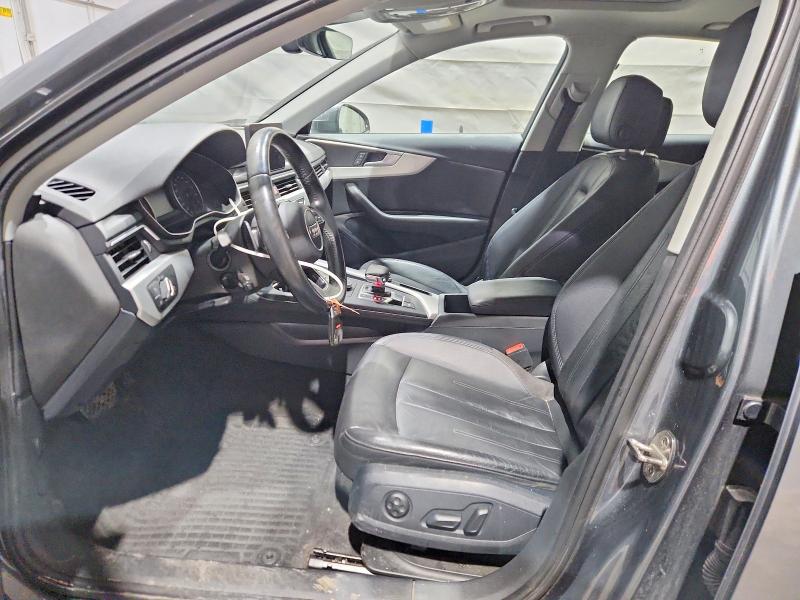 2017 Audi A4 Premium მანქანა იყიდება აუქციონზე, vin: WAUANAF41HN040217, აუქციონის ნომერი: 75697055