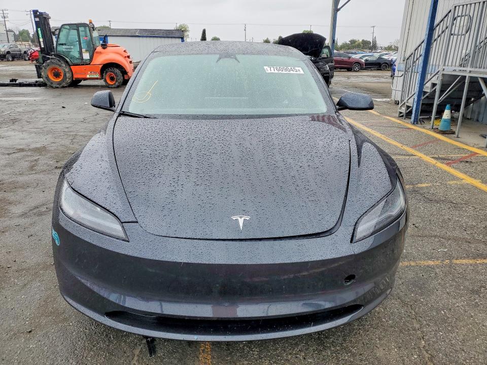 2025 Tesla Model 3 მანქანა იყიდება აუქციონზე, vin: 5YJ3E1EA3SF976350, აუქციონის ნომერი: 77609045
