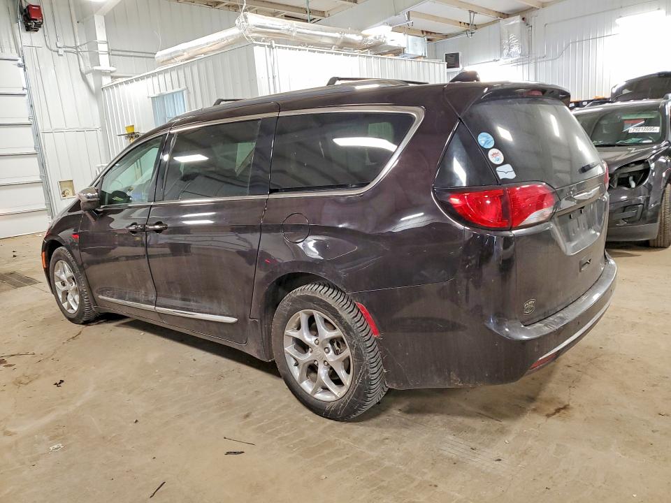 79408385 :رقم المزاد ، 2C4RC1GG6JR143078 vin ، 2018 Chrysler Pacifica مزاد بيع