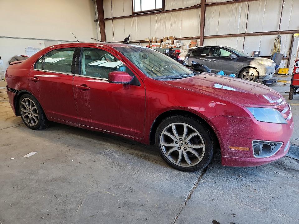 76696325 :رقم المزاد ، 3FAHP0JA1BR282664 vin ، 2011 Ford Fusion مزاد بيع
