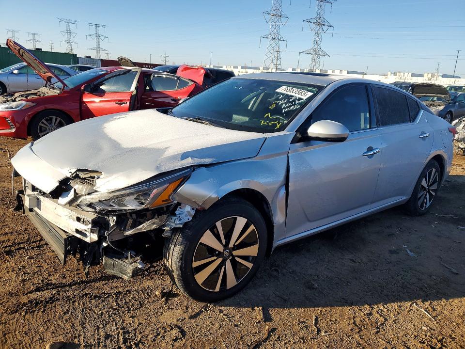 Продажа на аукционе авто 2020 Nissan Altima, vin: 1N4BL4EW9LC137452, номер лота: 76953565