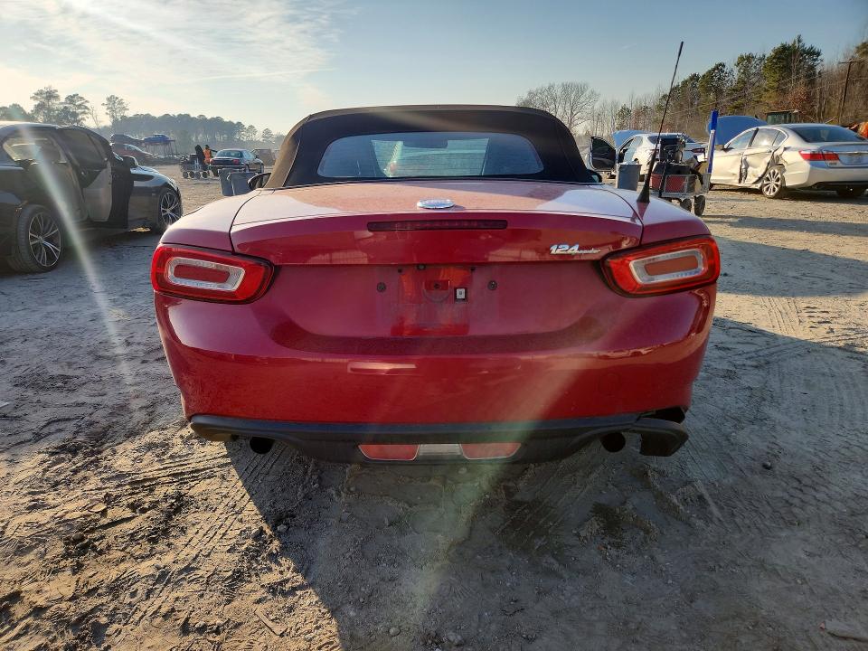 76614895 :رقم المزاد ، JC1NFAEK9H0122868 vin ، 2017 Fiat 124 Spider مزاد بيع