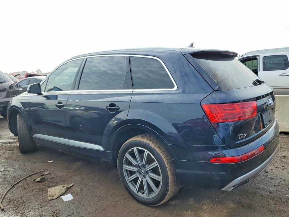 2017 Audi Q7 მანქანა იყიდება აუქციონზე, vin: WA1LAAF79HD051161, აუქციონის ნომერი: 77346975