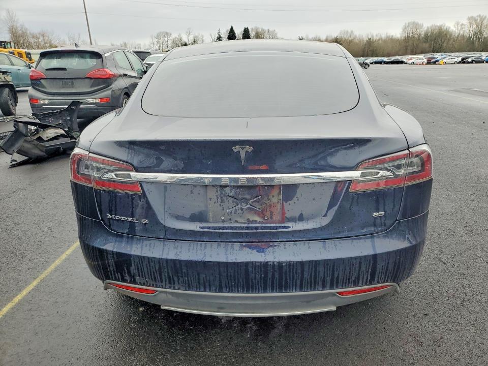 Продажа на аукционе авто 2013 Tesla Model S, vin: 5YJSA1CN8DFP06224, номер лота: 75024225