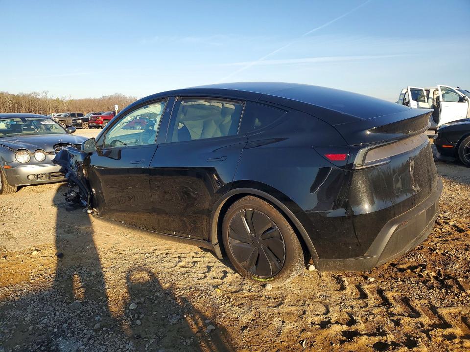 76849295 :رقم المزاد ، 7SAYGDED4TA492720 vin ، 2026 Tesla Model Y مزاد بيع