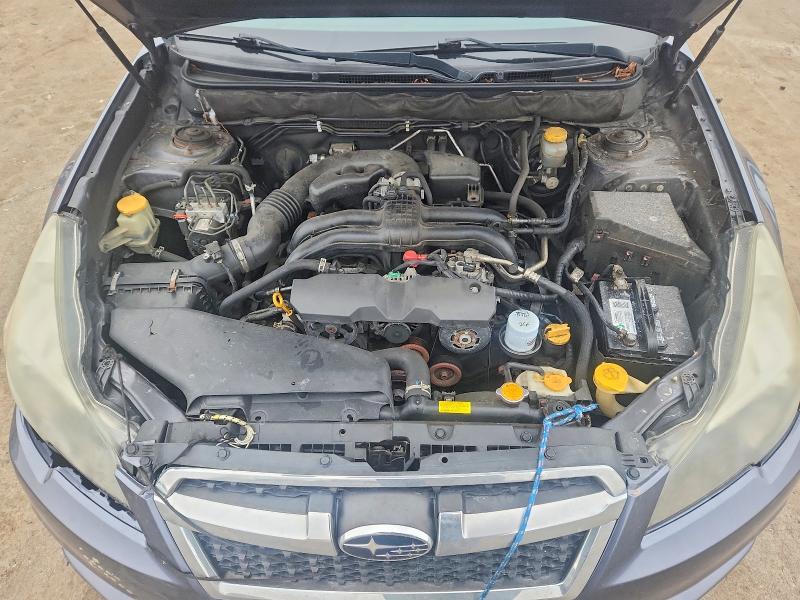 2014 Subaru Legacy მანქანა იყიდება აუქციონზე, vin: 4S3BMBA64E3027560, აუქციონის ნომერი: 77513065