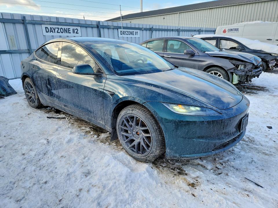 75933165 :رقم المزاد ، 5YJ3E1EB4SF894863 vin ، 2025 Tesla Model 3 مزاد بيع