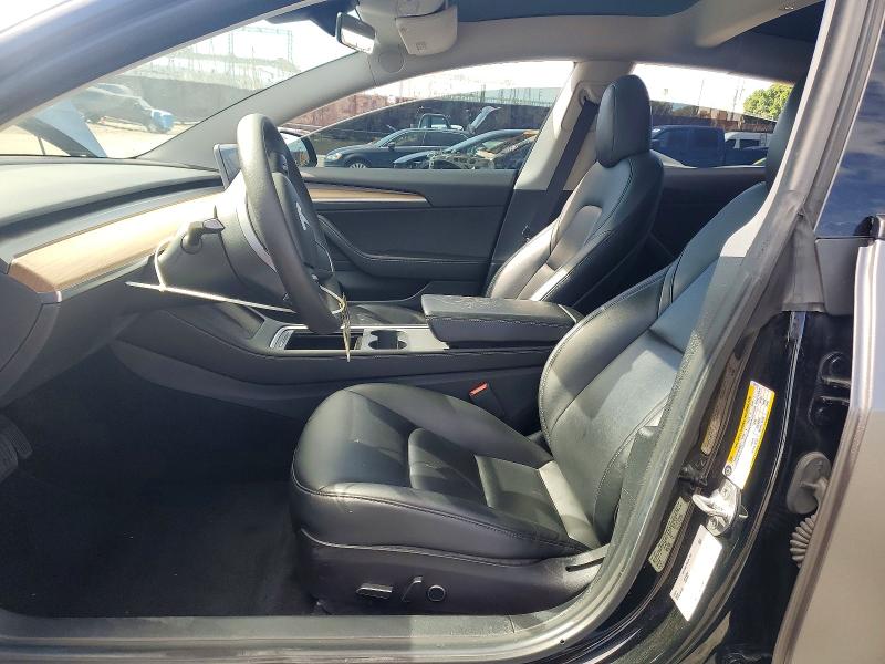 78329935 :رقم المزاد ، 5YJ3E1EB0MF001719 vin ، 2021 Tesla Model 3 مزاد بيع