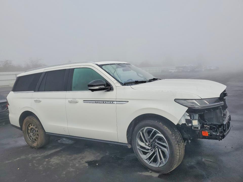 75687385 :رقم المزاد ، 5LMJJ2LG0SEL03459 vin ، 2025 Lincoln Navigator مزاد بيع