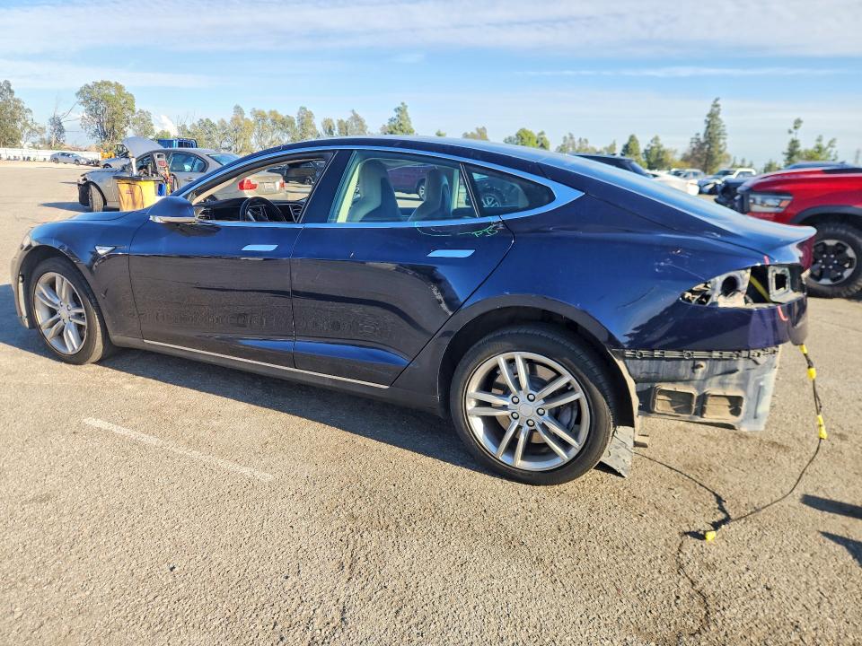 Aukcja sprzedaży 2015 Tesla Model S, vin: 5YJSA1H22FFP76917, numer aukcji: 76621115