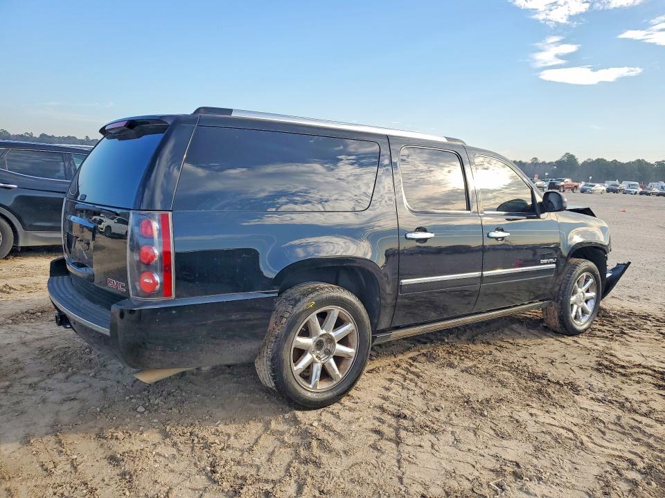 Продаж на аукціоні авто 2013 Gmc Yukon Xl, vin: 1GKS1MEF2DR359821, номер лоту: 76365115