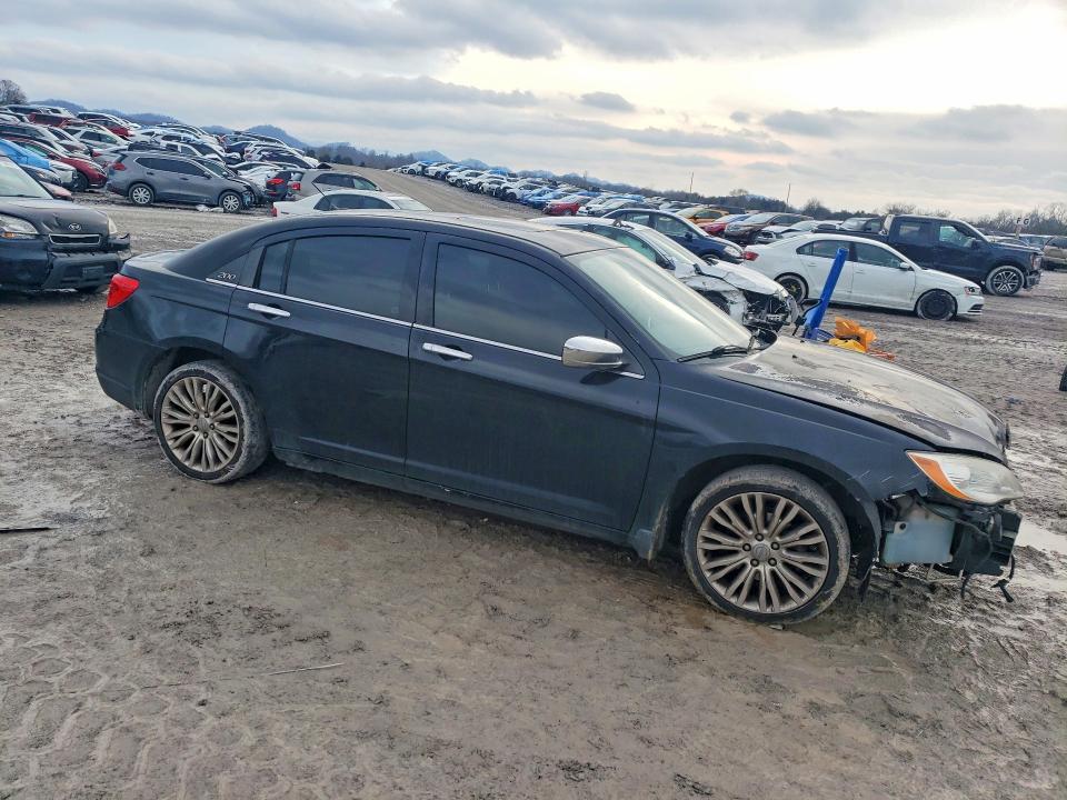 Продажа на аукционе авто 2011 Chrysler 200, vin: 1C3BC2FB9BN571825, номер лота: 76224065