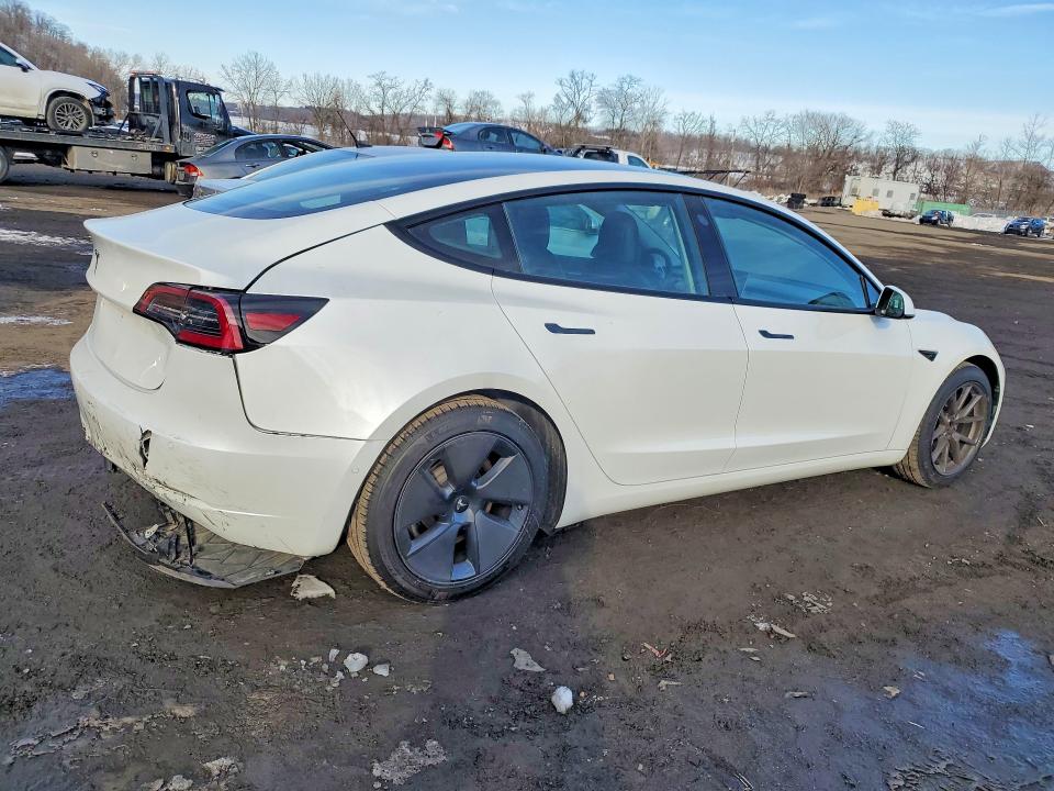 76539105 :رقم المزاد ، 5YJ3E1EA7MF085240 vin ، 2021 Tesla Model 3 مزاد بيع