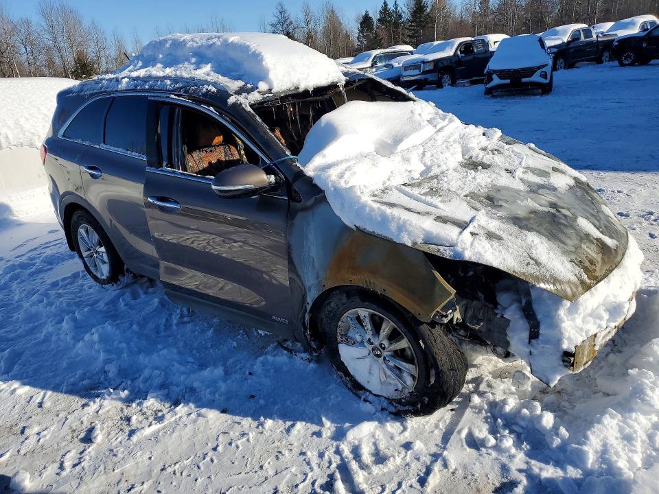 2019 Kia Sorento მანქანა იყიდება აუქციონზე, vin: 5XYPGDA30KG442672, აუქციონის ნომერი: 76874975