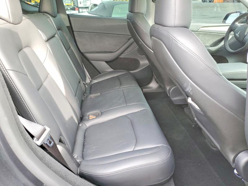 77233935 :رقم المزاد ، 7SAYGDEE4RF198416 vin ، 2024 Tesla Model Y مزاد بيع