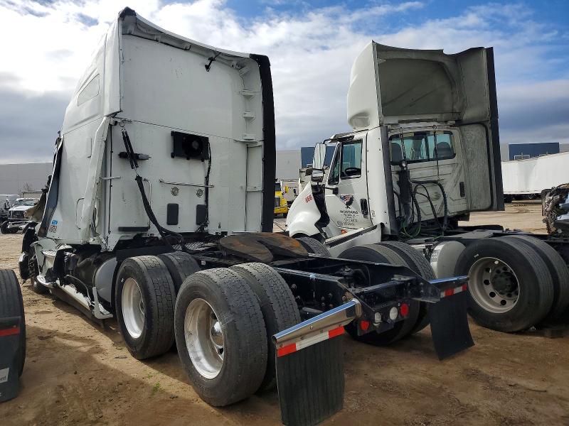 Продажа на аукционе авто 2019 Kenworth T680, vin: 1XKYD49X1KJ230016, номер лота: 72259615