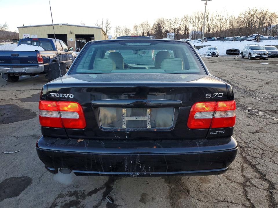 75781345 :رقم المزاد ، YV1LS56D7Y2667110 vin ، 2000 Volvo S70 مزاد بيع