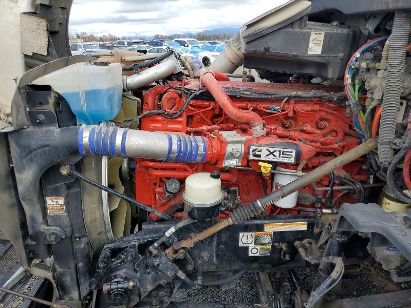 77532855 :رقم المزاد ، 1XPBA48X6JD478334 vin ، 2018 Peterbilt 579 مزاد بيع