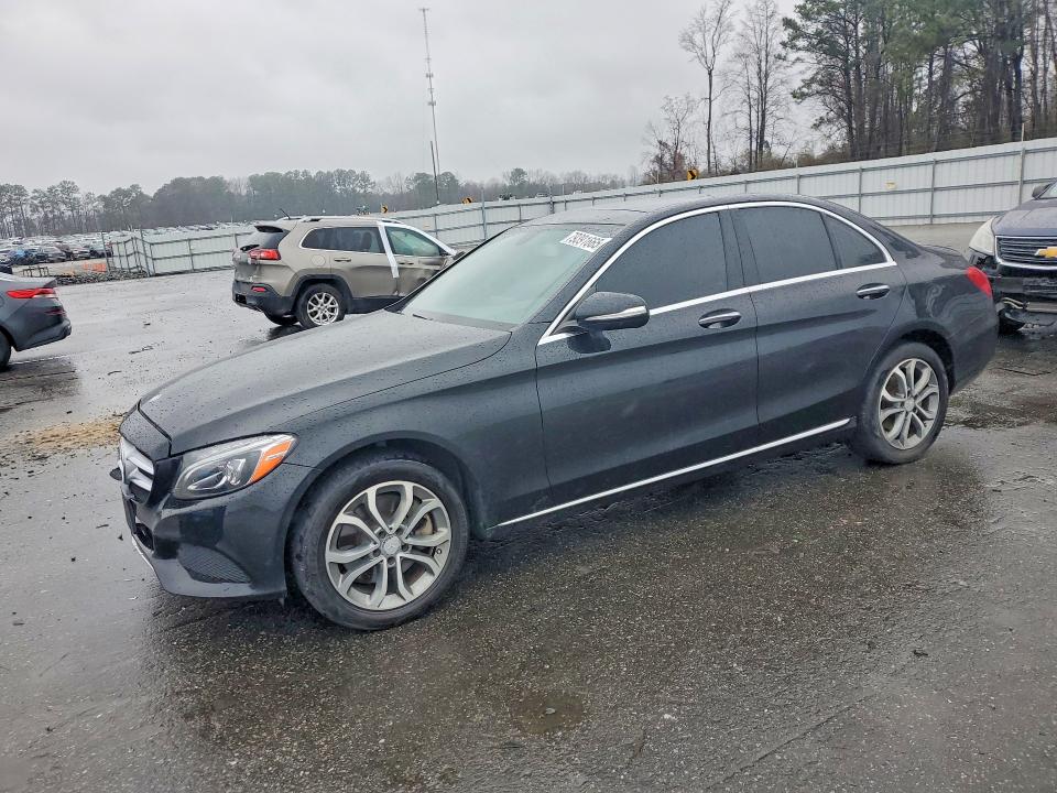 Auction sale of the 2015 Mercedes-benz C, vin: 55SWF4KBXFU068622, lot number: 79391665