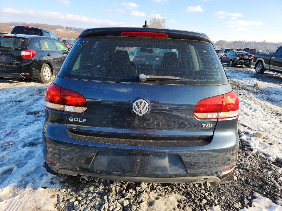 75150235 :رقم المزاد ، WVWBM7AJ9BW029428 vin ، 2011 Volkswagen Golf مزاد بيع