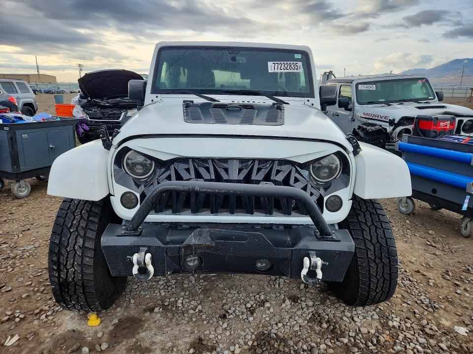 2014 Jeep Wrangler Unlimited მანქანა იყიდება აუქციონზე, vin: 1C4BJWEG4EL292563, აუქციონის ნომერი: 77232835