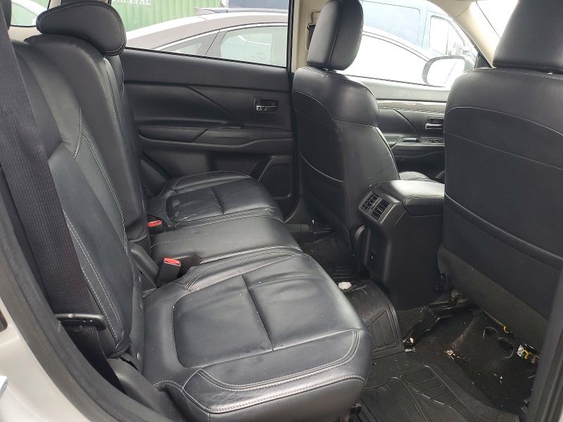 76052355 :رقم المزاد ، JA4AD3A30LZ021900 vin ، 2020 Mitsubishi Outlander مزاد بيع