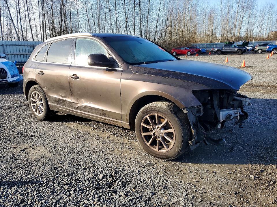 76694875 :رقم المزاد ، WA1LFAFP4BA013931 vin ، 2011 Audi Q5 مزاد بيع