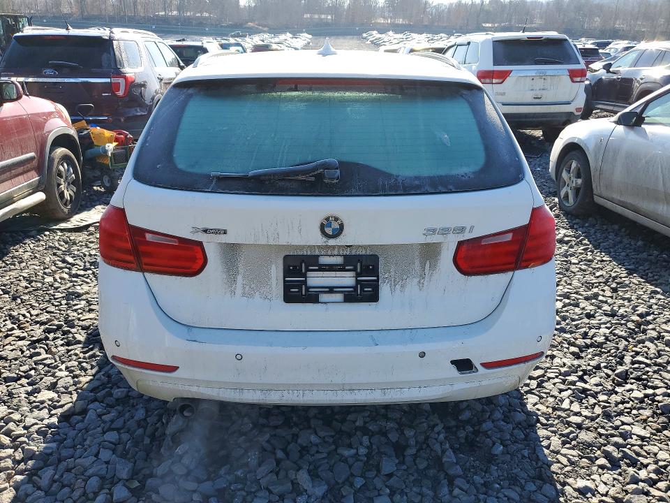 78617905 :رقم المزاد ، WBA3G7C50FK297340 vin ، 2015 Bmw 328 مزاد بيع