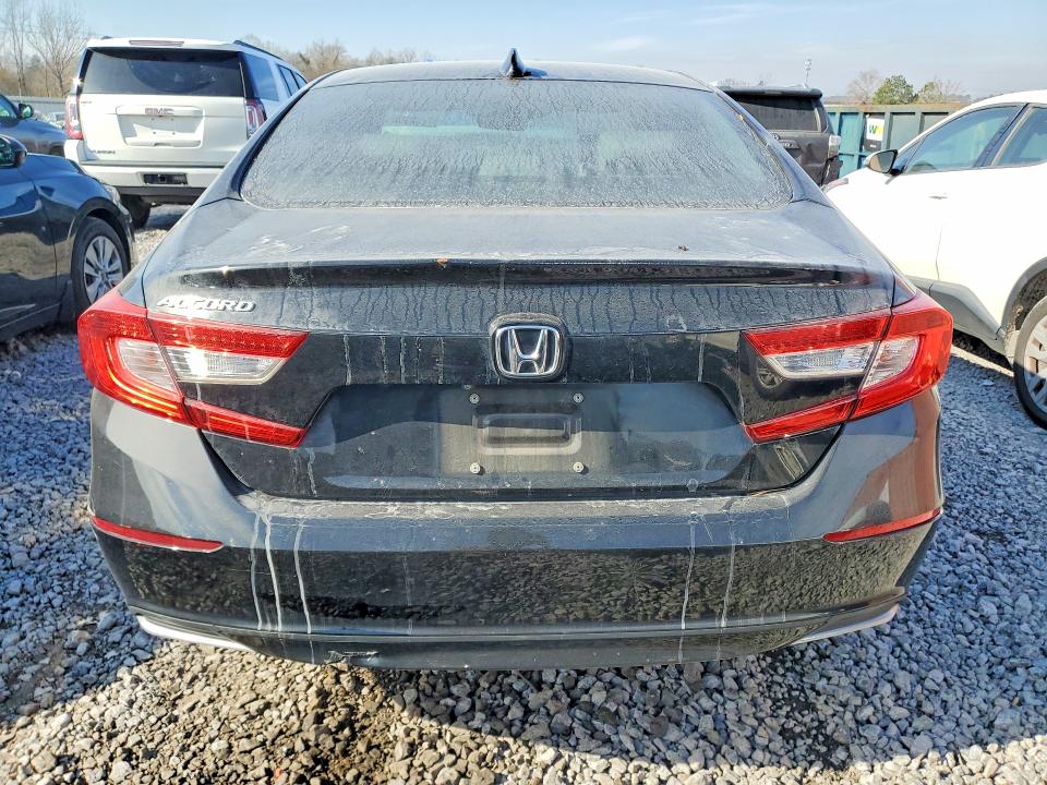 Продаж на аукціоні авто 2018 Honda Accord, vin: 1HGCV1F63JA071867, номер лоту: 73395845