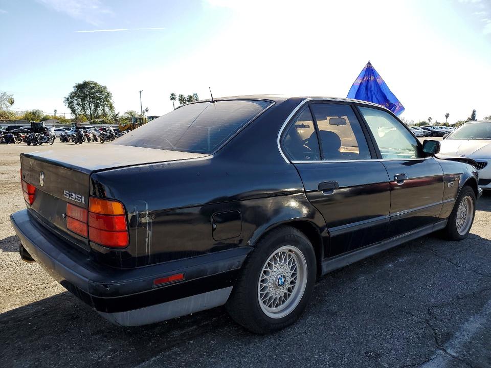 1991 Bmw 3 Series 323i მანქანა იყიდება აუქციონზე, vin: WBAHD2314MBF72092, აუქციონის ნომერი: 77238055