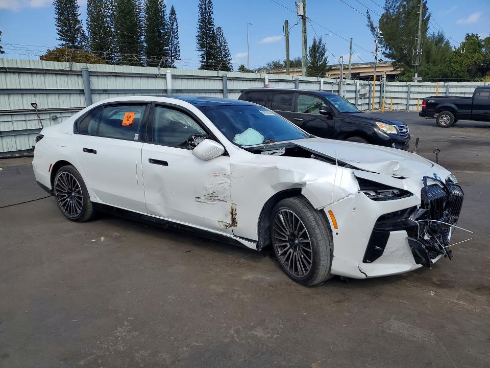78683975 :رقم المزاد ، WBA23EH03SCT34734 vin ، 2025 Bmw 740 مزاد بيع