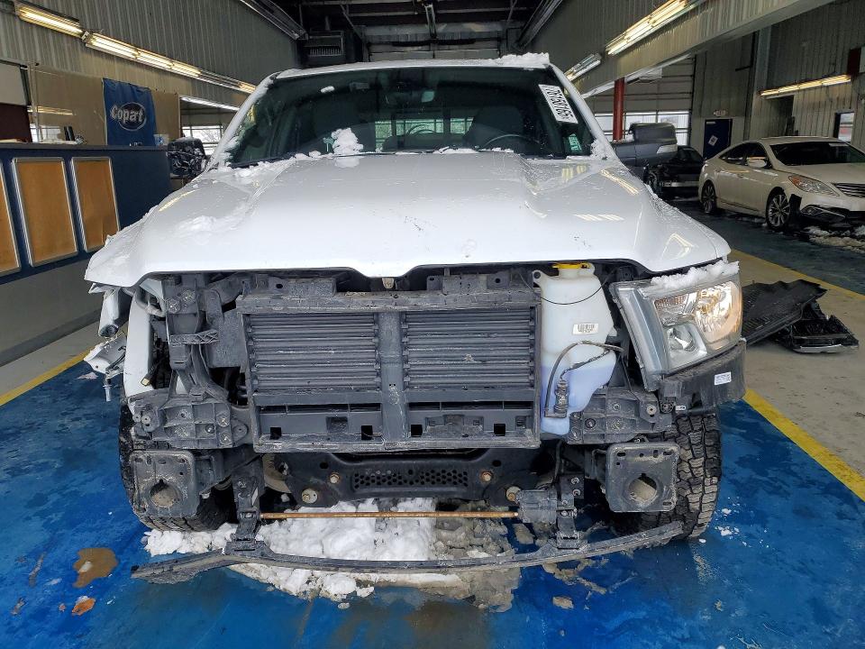 Продажа на аукционе авто 2019 Ram 1500, vin: 1C6RRFFG5KN818874, номер лота: 76158165