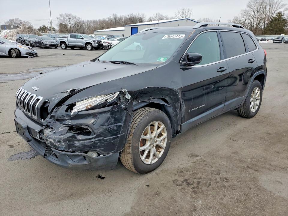 Auction sale of the 2017 Jeep Cherokee, vin: 1C4PJMCS8HW597116, lot number: 76645115