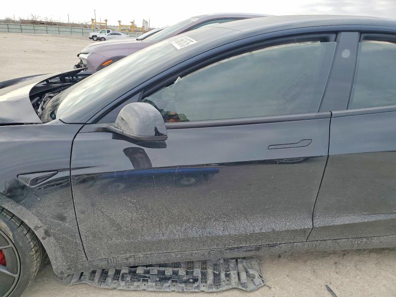 75637575 :رقم المزاد ، 5YJ3E1ET1TF131158 vin ، 2026 Tesla Model 3 مزاد بيع