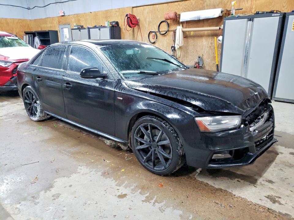Продажа на аукционе авто 2016 Audi A4, vin: WAUBFAFL8GN013488, номер лота: 76005035