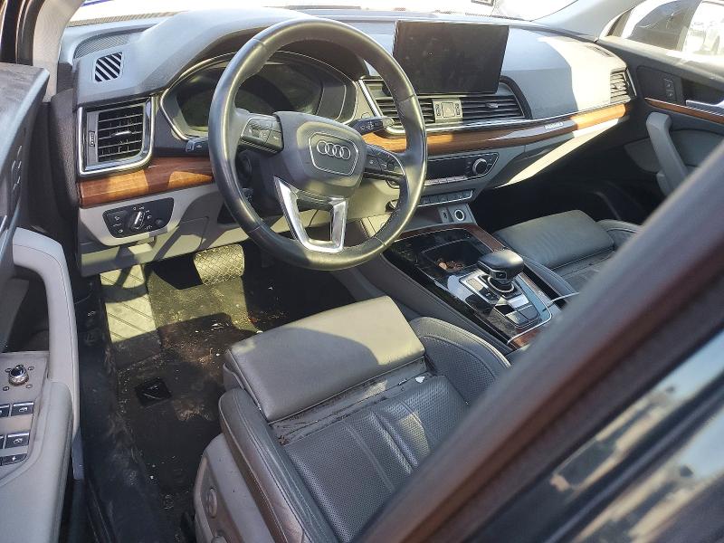 76017495 :رقم المزاد ، WA1BAAFY4M2010205 vin ، 2021 Audi Q5 Premium مزاد بيع