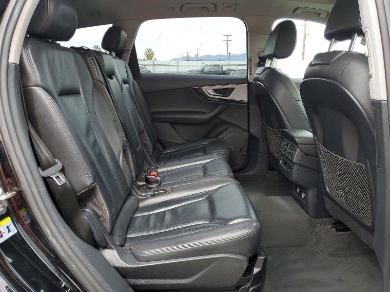 78300665 :رقم المزاد ، WA1LHAF71JD039894 vin ، 2018 Audi Q7 مزاد بيع