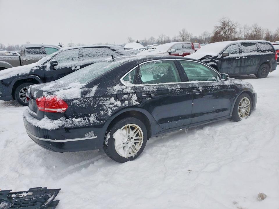 Продажа на аукционе авто 2015 Volkswagen Passat, vin: 1VWBS7A34FC082274, номер лота: 99822975