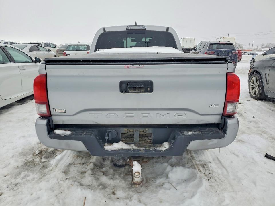 Aukcja sprzedaży 2018 Toyota Tacoma, vin: 5TFDZ5BN0JX030315, numer aukcji: 76628535