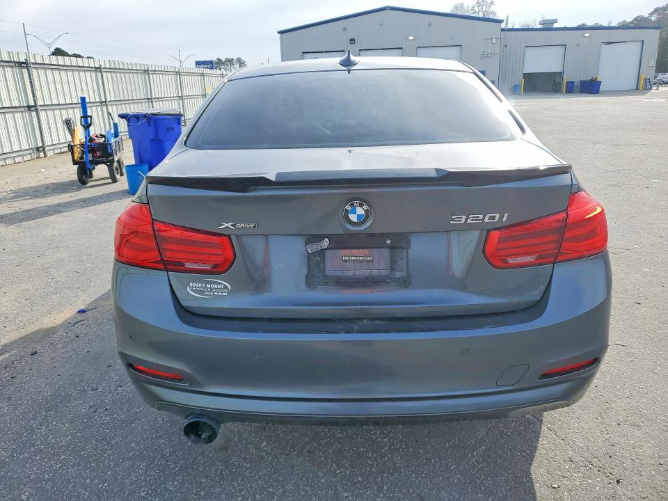 78857315 :رقم المزاد ، WBA8E5G5XGNT41662 vin ، 2016 Bmw 320 مزاد بيع