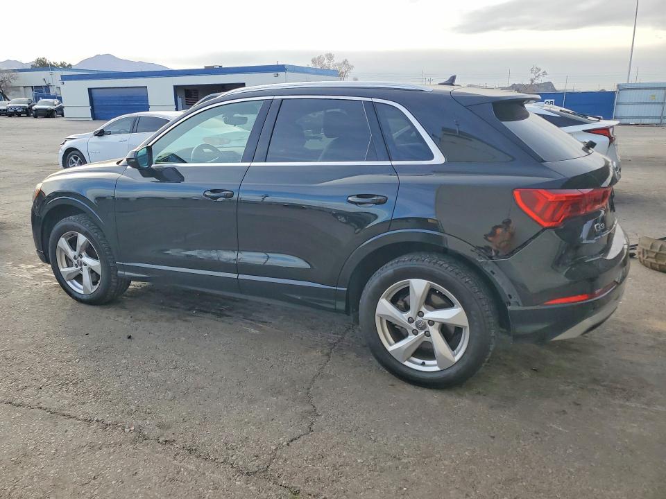 Продажа на аукционе авто 2020 Audi Q3 Premium, vin: WA1AECF32L1080449, номер лота: 76351875