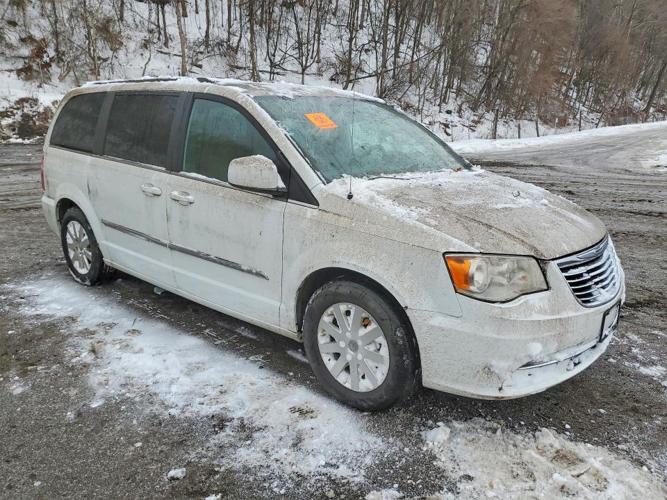 2015 Chrysler Town And Coun მანქანა იყიდება აუქციონზე, vin: 2C4RC1BGXFR538802, აუქციონის ნომერი: 76832855