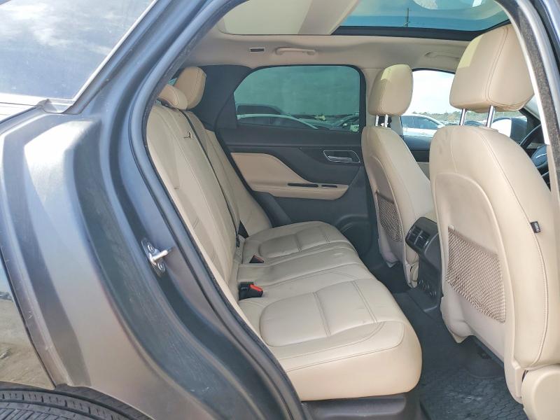 Продаж на аукціоні авто 2017 Jaguar F-pace, vin: SADCK2BV2HA894931, номер лоту: 75762075