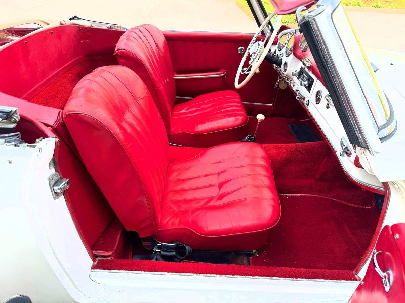 1960 Mercedes-benz 190 Sl მანქანა იყიდება აუქციონზე, vin: 12104010017870, აუქციონის ნომერი: 78248535