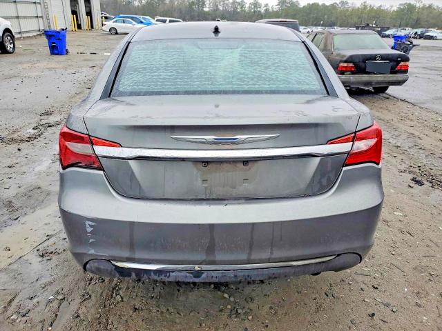 Продажа на аукционе авто 2013 Chrysler 200, vin: 1C3CCBAB9DN685810, номер лота: 75989035