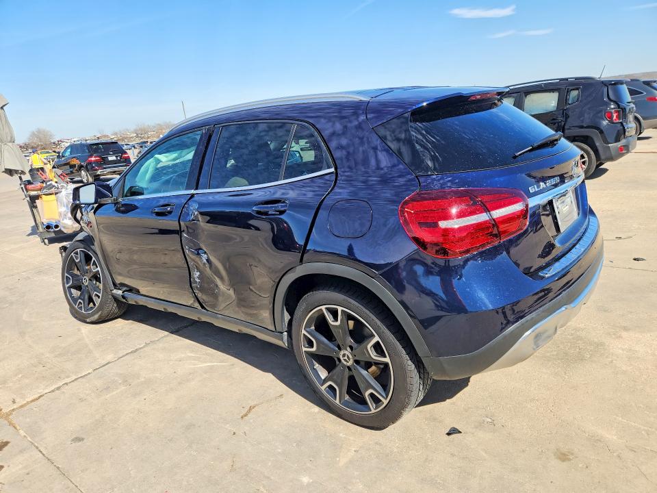 78148875 :رقم المزاد ، WDCTG4EB1KJ554729 vin ، 2019 Mercedes-benz Gla مزاد بيع