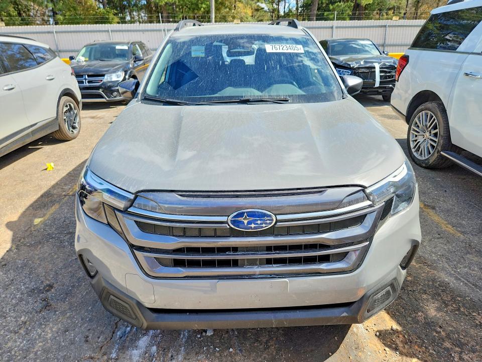 Продажа на аукционе авто 2025 Subaru Forester, vin: JF2SLDDC5SH430365, номер лота: 76723405