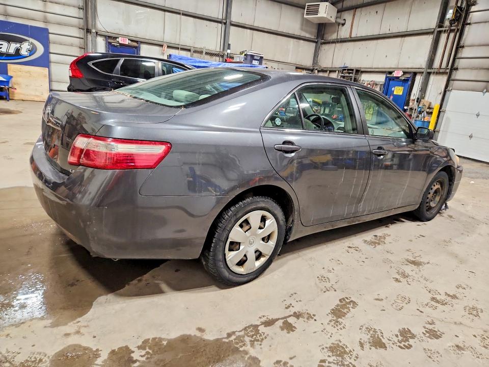 2007 Toyota Camry მანქანა იყიდება აუქციონზე, vin: 4T1BE46KX7U030972, აუქციონის ნომერი: 74790495