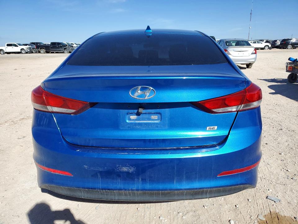 79314385 :رقم المزاد ، 5NPD74LF2HH164854 vin ، 2017 Hyundai Elantra مزاد بيع