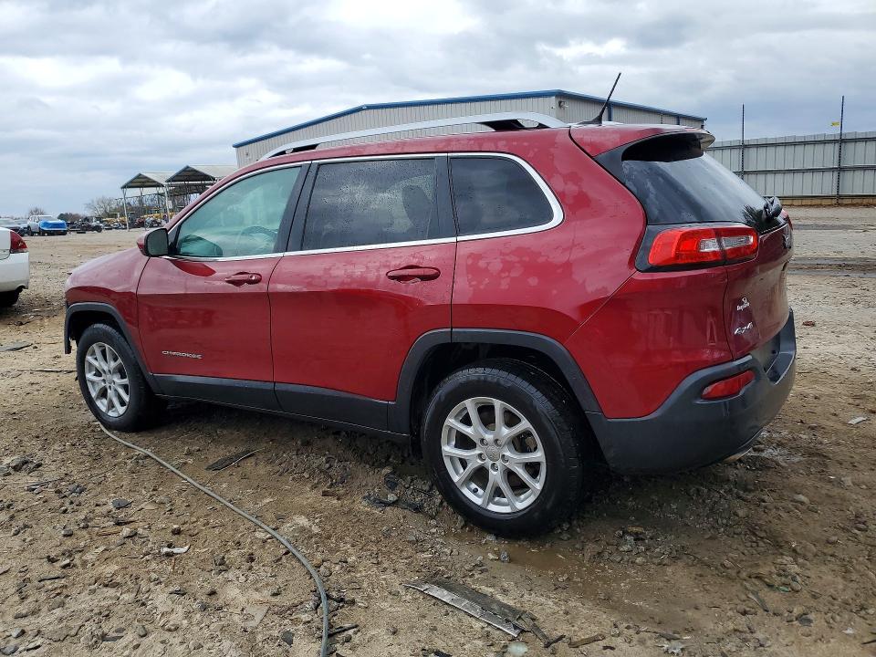 77708665 :رقم المزاد ، 1C4PJMCB3HW608703 vin ، 2017 Jeep Cherokee مزاد بيع